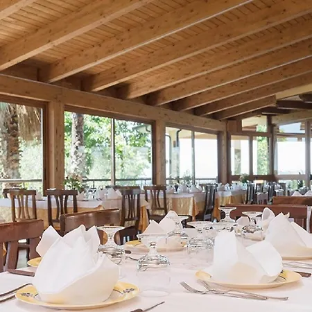 Il Falco Del Cilento Farma Torchiara