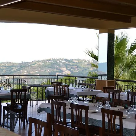 Il Falco Del Cilento